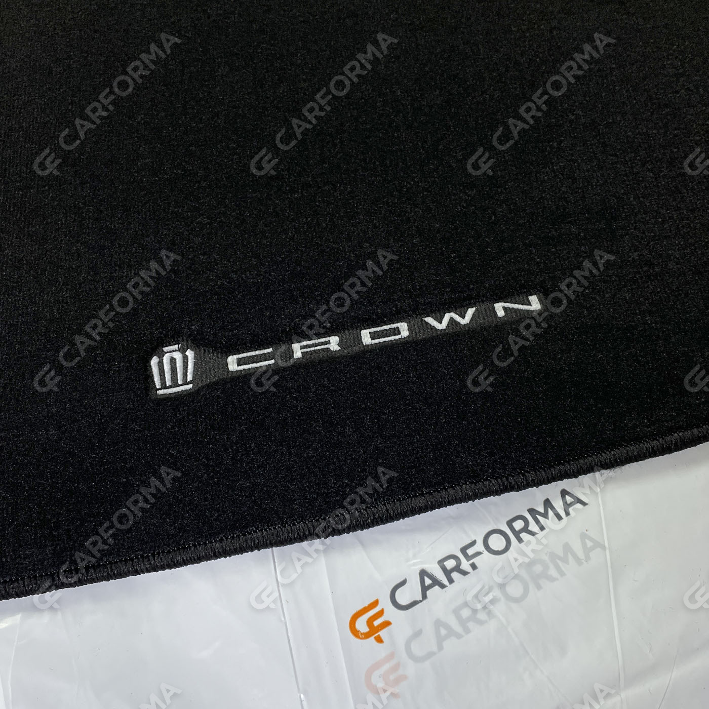 Коврики на Toyota Crown (S200) 2008&nbsp;-&nbsp;2012 в Москве
