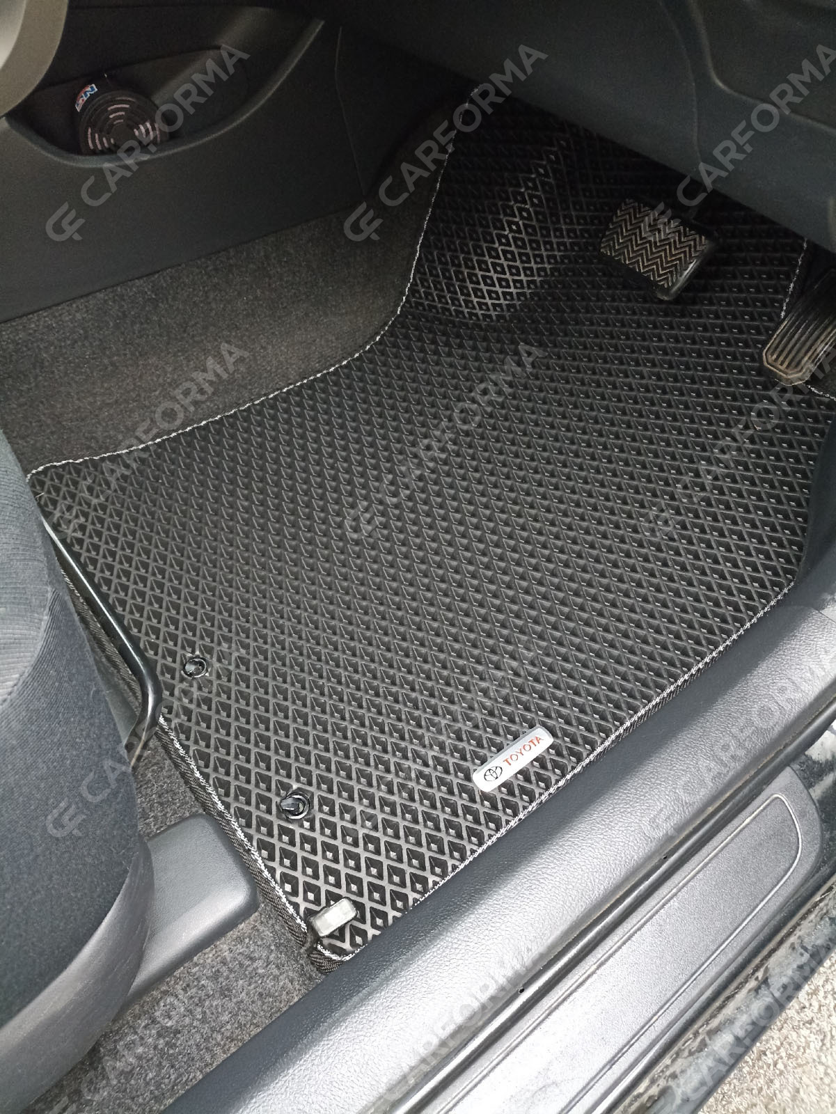 Ворсовые коврики на Toyota Corolla Fielder (E14) 2006&nbsp;-&nbsp;2012 в Москве