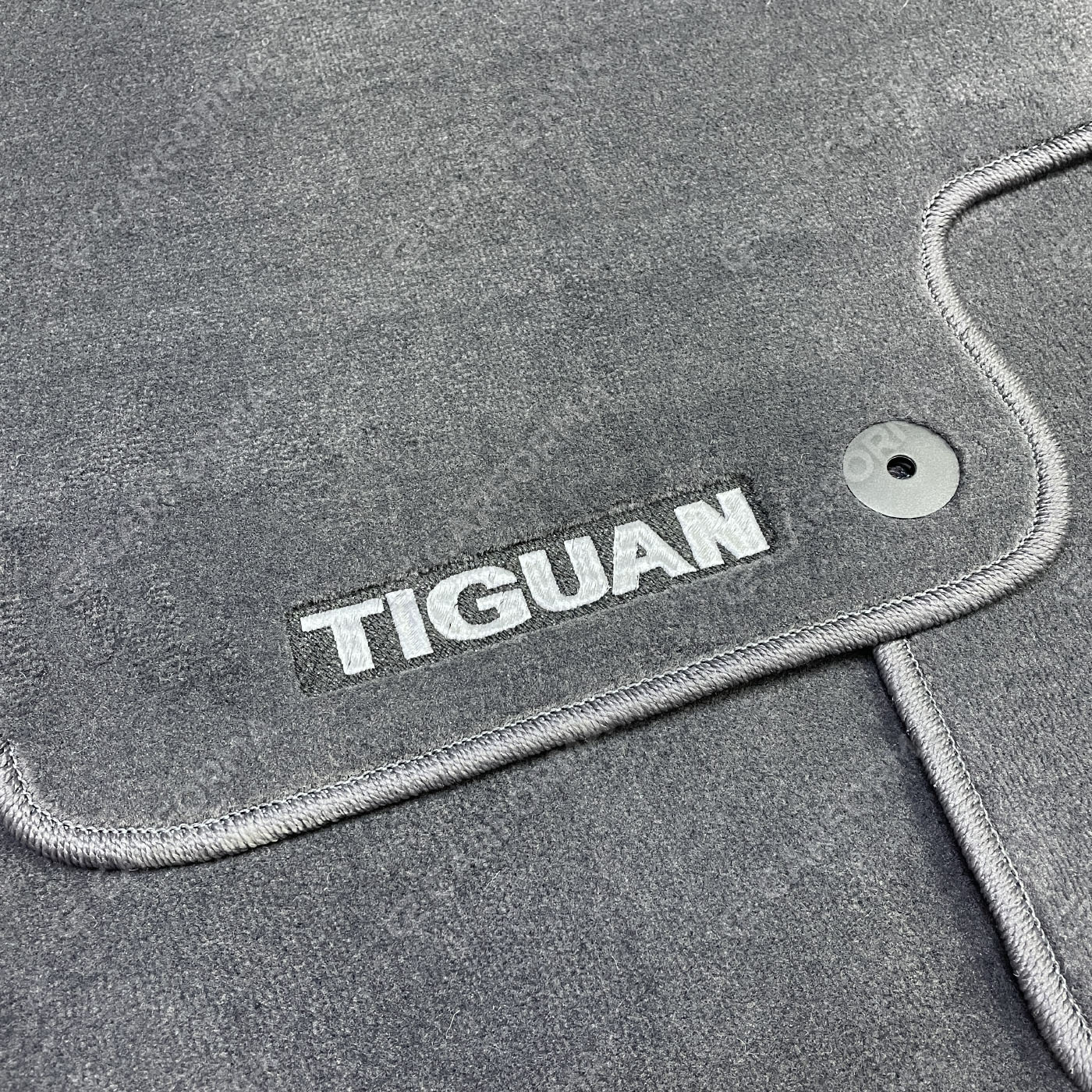 Коврики на Volkswagen Tiguan L 2020&nbsp;-&nbsp;2026 в Москве