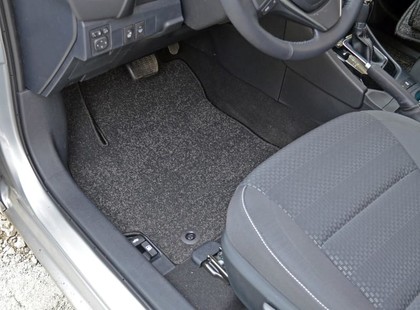 Коврики на Toyota Corolla (E18) 2012 - 2019 в Москве