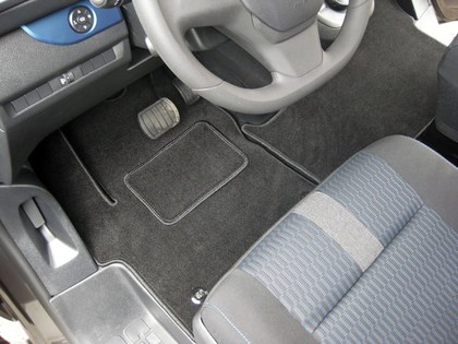 Ворсовые коврики на Peugeot Traveller 2016 - 2025 в Москве