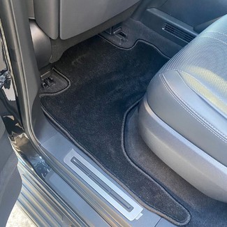 Ворсовые коврики на Lexus LX 600 и LX500d 2021 - 2025 в Москве