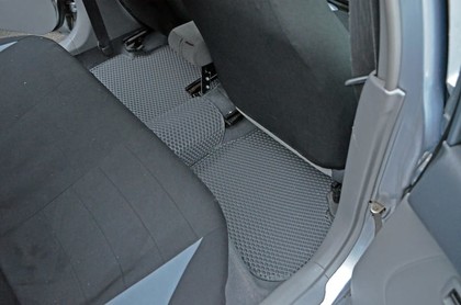Коврики на Toyota Starlet (P90) 1995 - 1999 в Москве