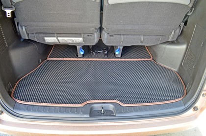 Ворсовые коврики на Nissan Serena (C26) 2010 - 2016 в Москве