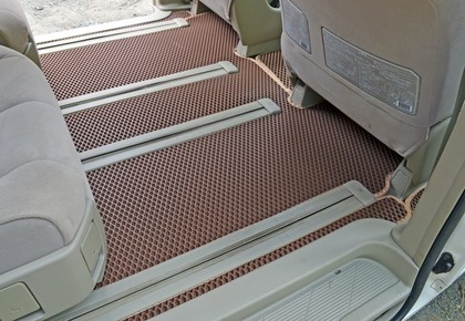 Ворсовые коврики на Toyota Estima III 2006 - 2019 в Москве