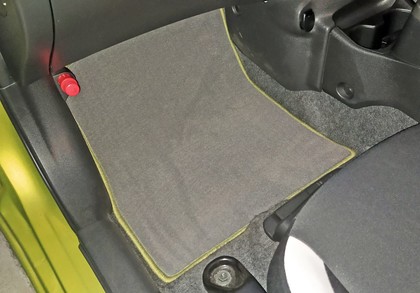 Ворсовые коврики на Nissan Note E-Power (E12) 2016 - 2020 в Москве