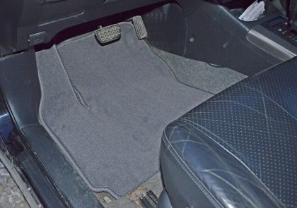 Коврики на Toyota Rav4 II 2000 - 2006 в Москве