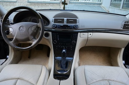 Коврики на Mercedes E (W211) 2002 - 2009 в Москве