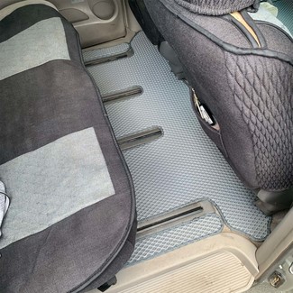 Коврики на Toyota Estima II 2000 - 2005 в Москве