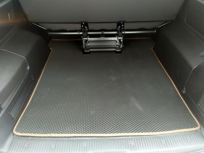 Коврики на Volkswagen Caravelle (T6) 2015 - 2019 в Москве