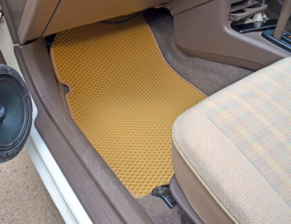 Коврики на Toyota Cynos (L50) 1995 - 1999 в Москве