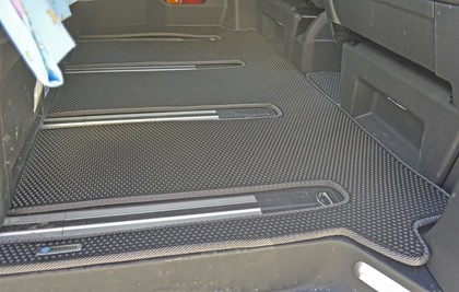 Коврики на Volkswagen Multivan (T5) 2003 - 2015 в Москве
