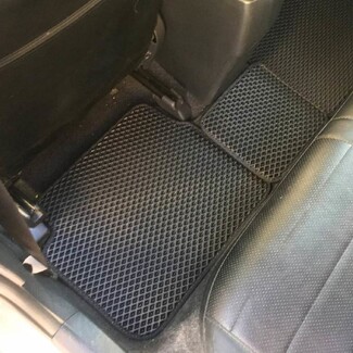 Ворсовые коврики на Toyota Corolla Axio (E14) 2006&nbsp;-&nbsp;2012 в Москве