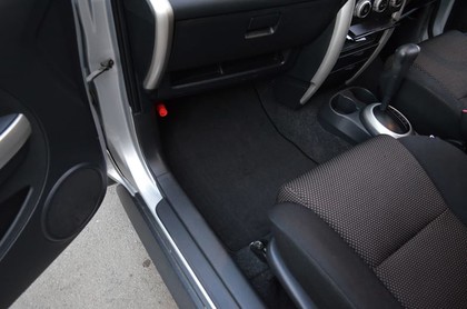 Ворсовые коврики на Toyota Ist I 2002 - 2007 в Москве