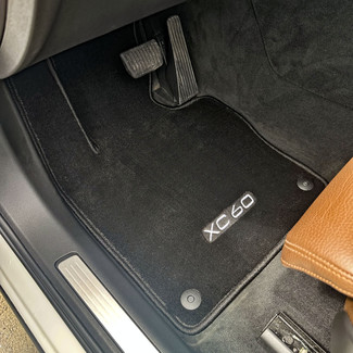 Коврики на Volvo XC60 II 2017 - 2025 в Москве