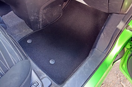 Коврики на Mazda 2 2007 - 2015 в Москве