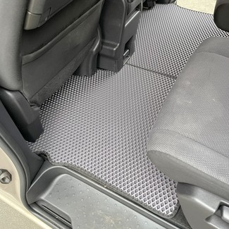 Ворсовые коврики на Nissan Serena (C26) 2010 - 2016 в Москве