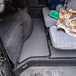 Ворсовые коврики на Mitsubishi Delica 3 1986 - 1999 в Москве