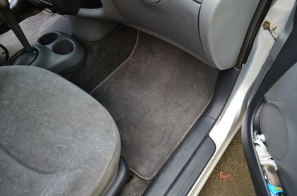 Коврики на Toyota Yaris I 1999 - 2005 в Москве