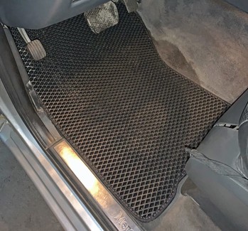 Коврики на Mercedes ML (W163) 1997 - 2005 в Москве
