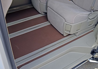 Ворсовые коврики на Toyota Estima III 2006 - 2019 в Москве