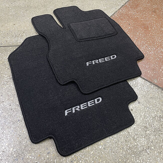 Ворсовые коврики на Honda Freed Spike 2010&nbsp;-&nbsp;2016 в Москве