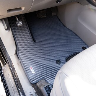 Ворсовые коврики на KIA Carnival III 9 мест и 11 мест 2014 - 2021 в Москве Ворсовые коврики на KIA Carnival III 9 мест и 11 мест 2014 - 2021 в Москве