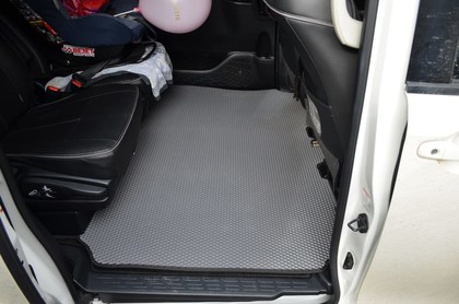 Коврики на Toyota Voxy (R80) 2014 - 2021 в Москве