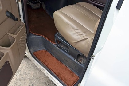 Ворсовые коврики на Chevrolet Express 2002 - 2019 в Москве