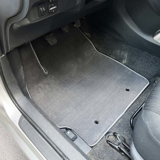 Коврики на Toyota Auris I 2006 - 2012 в Москве