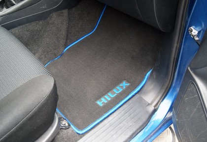 Коврики на Toyota Hilux VII 2008 - 2015 в Москве
