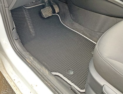 Коврики на Audi A1 (8X) 2010 - 2019 в Москве