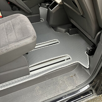 Коврики на Volkswagen Multivan (T7) 2021&nbsp;-&nbsp;2026 в Москве