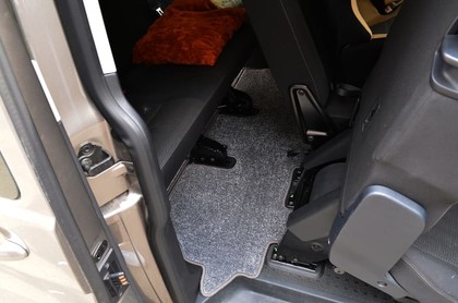 Коврики на Volkswagen Caravelle (T6.1) 2019 - 2024 в Москве