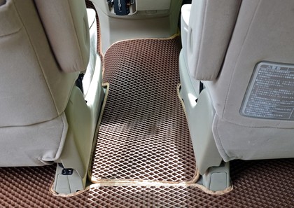 Ворсовые коврики на Toyota Estima III 2006 - 2019 в Москве