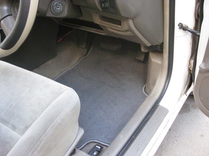 Коврики на Nissan Sunny (B15) 1998 - 2004 в Москве