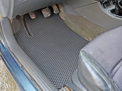 Ворсовые коврики на Renault Laguna II 2001 - 2008 в Москве