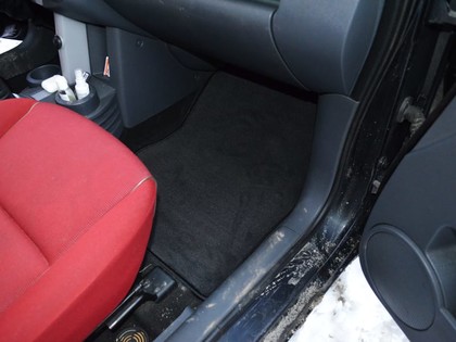 Коврики на Mitsubishi Colt VI 2002 - 2012 в Москве
