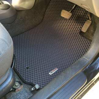 Ворсовые коврики на Toyota Vitz I 1998 - 2005 в Москве Ворсовые коврики на Toyota Vitz I 1998 - 2005 в Москве