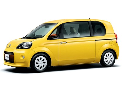 Коврики на Toyota Porte II 2012 - 2020 в Москве