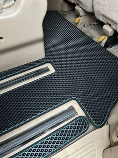 Коврики на Honda StepWGN II 2001 - 2005 в Москве