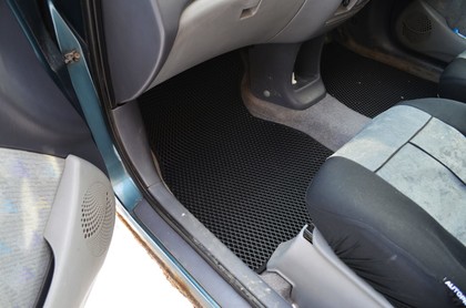 EVA коврики на Toyota Raum I 1997 - 2003 в Москве
