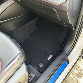 Ворсовые коврики на Audi Q2L 2016&nbsp;-&nbsp;2026 в Москве