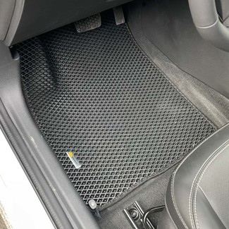 Ворсовые коврики на Chevrolet Onix II 2019 - 2025 в Москве