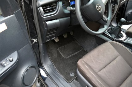 EVA коврики на Toyota Fortuner II 2015 - 2025 в Москве