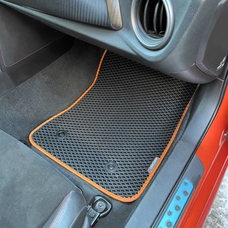 Коврики на Subaru BRZ 2012 - 2020 в Москве