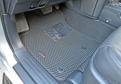 Ворсовые коврики на Toyota Land Cruiser Prado 150 2009 - 2023 в Москве