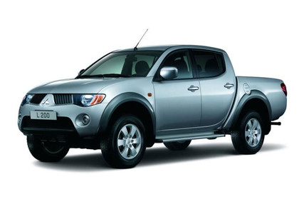 Ворсовые коврики на Mitsubishi L200 IV 2006 - 2016 в Москве