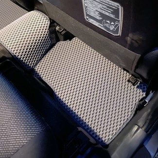 Ворсовые коврики на Toyota Wish II 2009 - 2017 в Москве