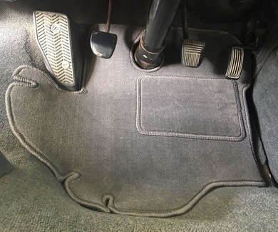 Ворсовые коврики на Toyota Hiace (H100) 1989 - 2005 в Москве